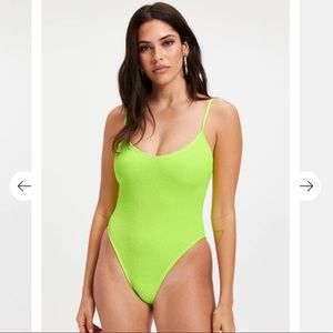 Good American - Always fits one piece bathing suit